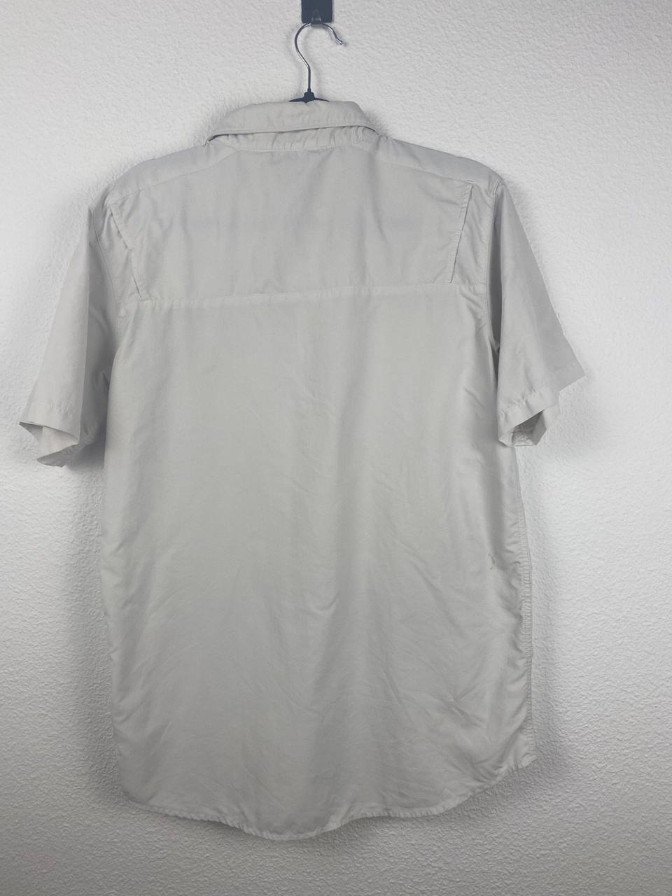 Columbia camisa técnica manga corta beige outdoor vintage — foto 3