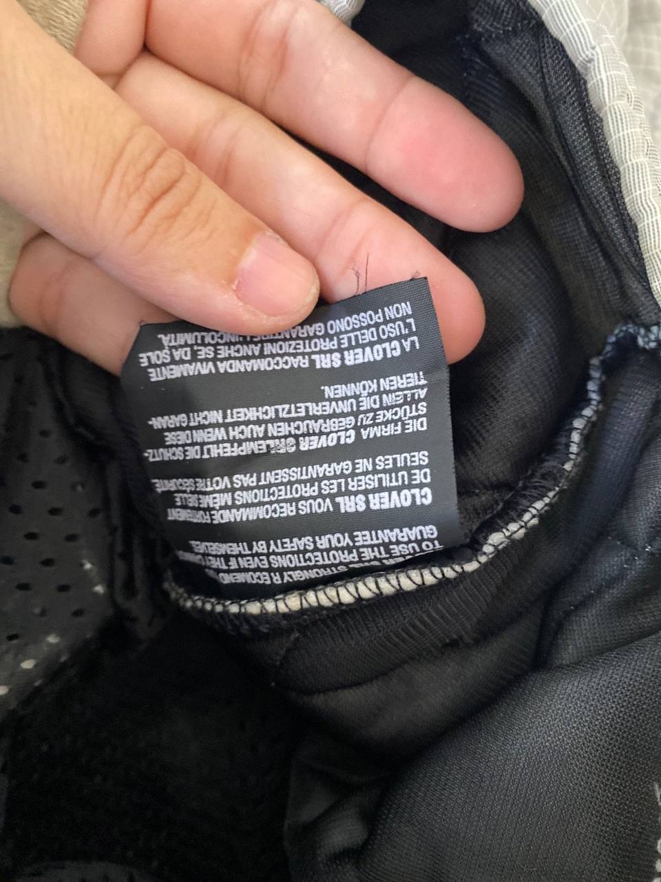 Clover chaqueta moto textil negro blanco rojo streetwear — foto 7