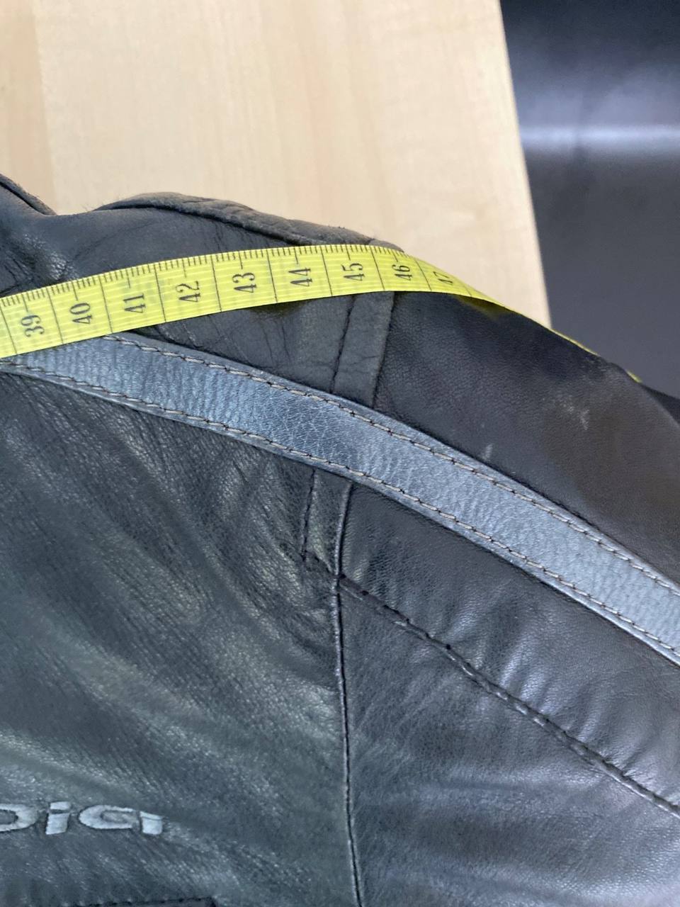 Giudici cazadora moto cuero negro Talla M vintage café racer — foto 4