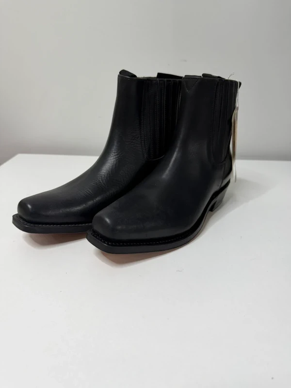 Botines / Botas camperas Sendra Boots cuero negro - Talla 40 - NUEVAS con etiqueta y caja — foto 2
