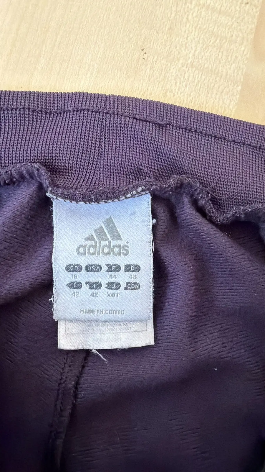 Adidas trackpants mujer talla GB16 XL gris morado 3 rayas — foto 3