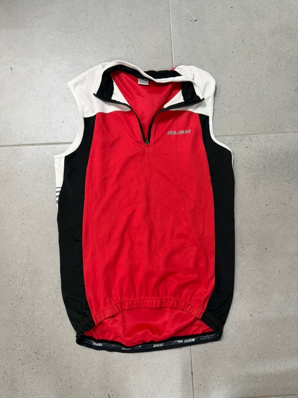 Maillot ciclismo sin mangas Rush rojo/negro · Talla M · Bolsillos traseros