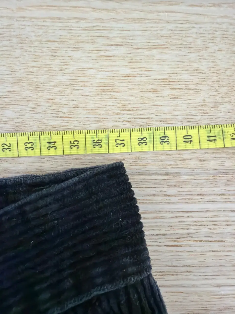 Carhartt WIP pantalón pana negro vintage workwear ancho — foto 3