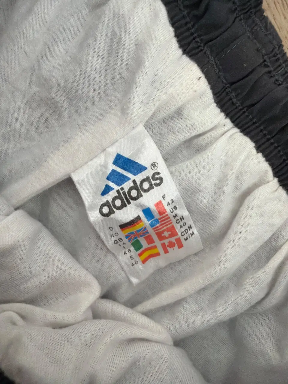Adidas pantalón chándal gris cremalleras tobillo Vintage Deporte — foto 5