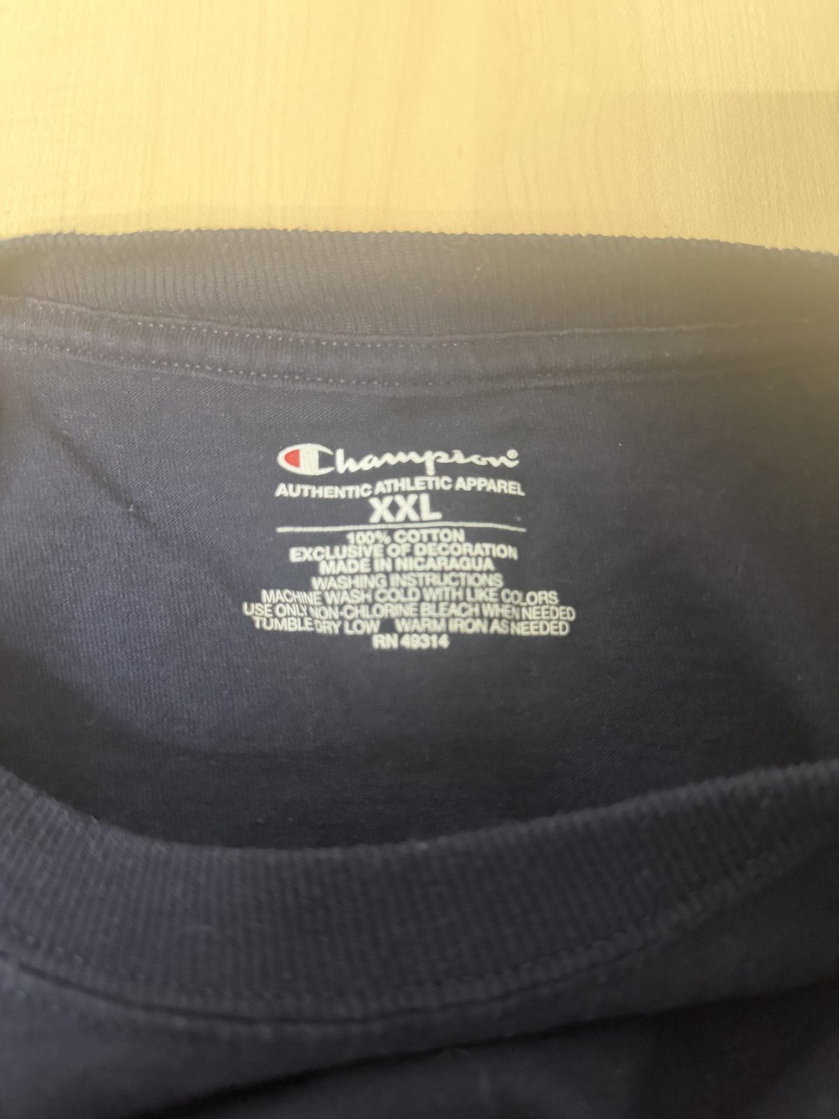 Champion CSU Cougars College T-shirt Black Size XXL / Camiseta Universitaria Oversize — foto 3