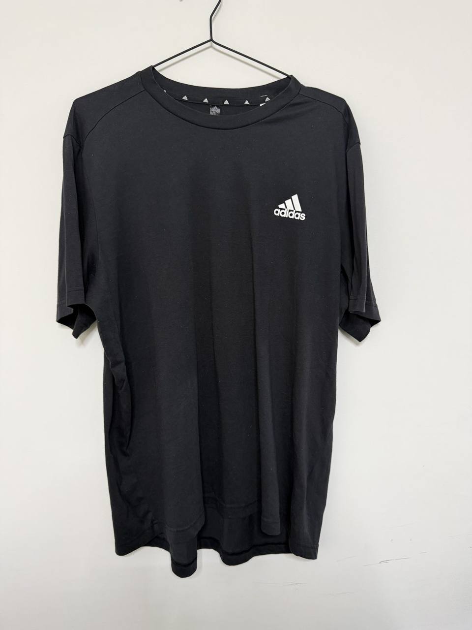 Adidas AEROREADY Camiseta Negra Talla XL Deporte Basica, negro