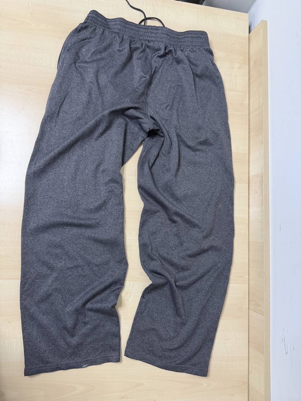 Pantalón Chándal Under Armour Gris Talla L Loose Fit / UA Grey Sweatpants — foto 3