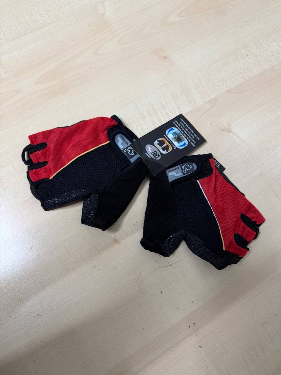 Comfort guantes ciclismo sin dedos M rojo gel nuevos, rojo y negro