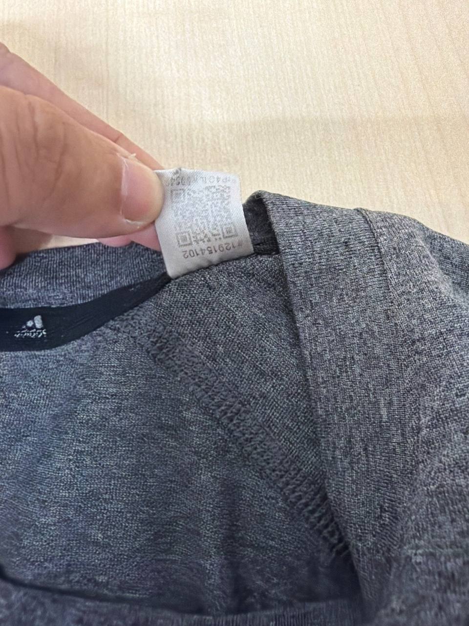 Camiseta Adidas Climalite gris jaspeado manga corta deporte — foto 6