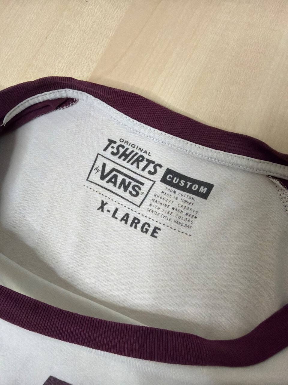 Camiseta Vans Raglán Manga Corta Burdeos y Blanco Talla XL Skate, blanco y granate — foto 5