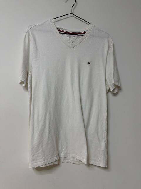Tommy Hilfiger White V-Neck T-Shirt Basic Tee Logo Size M