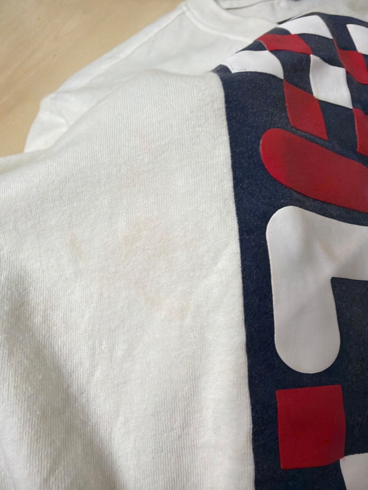 Fila White T-Shirt Graphic Checkerboard Logo Size S — foto 3