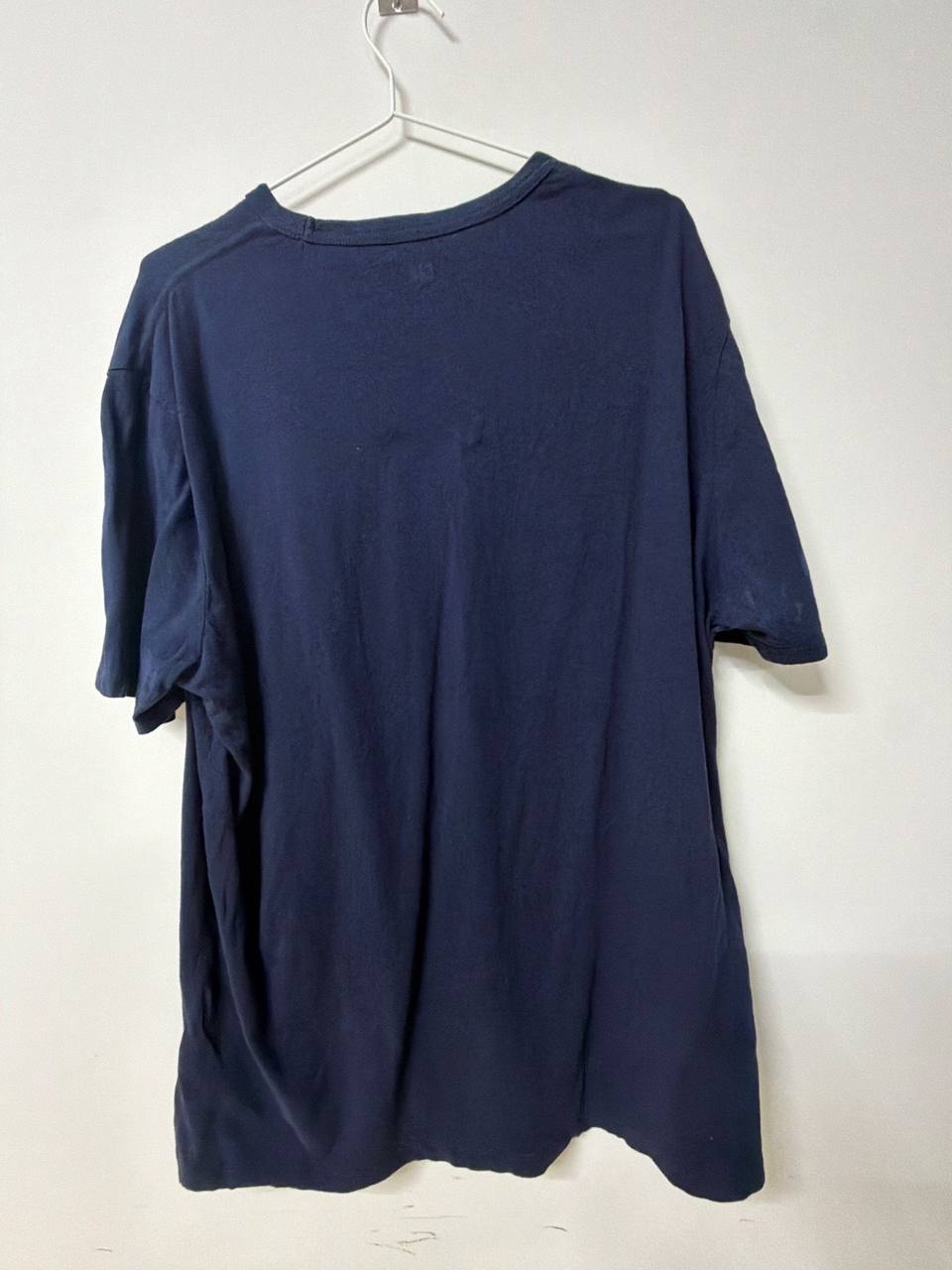 Camiseta GAP Logo Camuflaje Azul Marino Vintage Oversize — foto 2