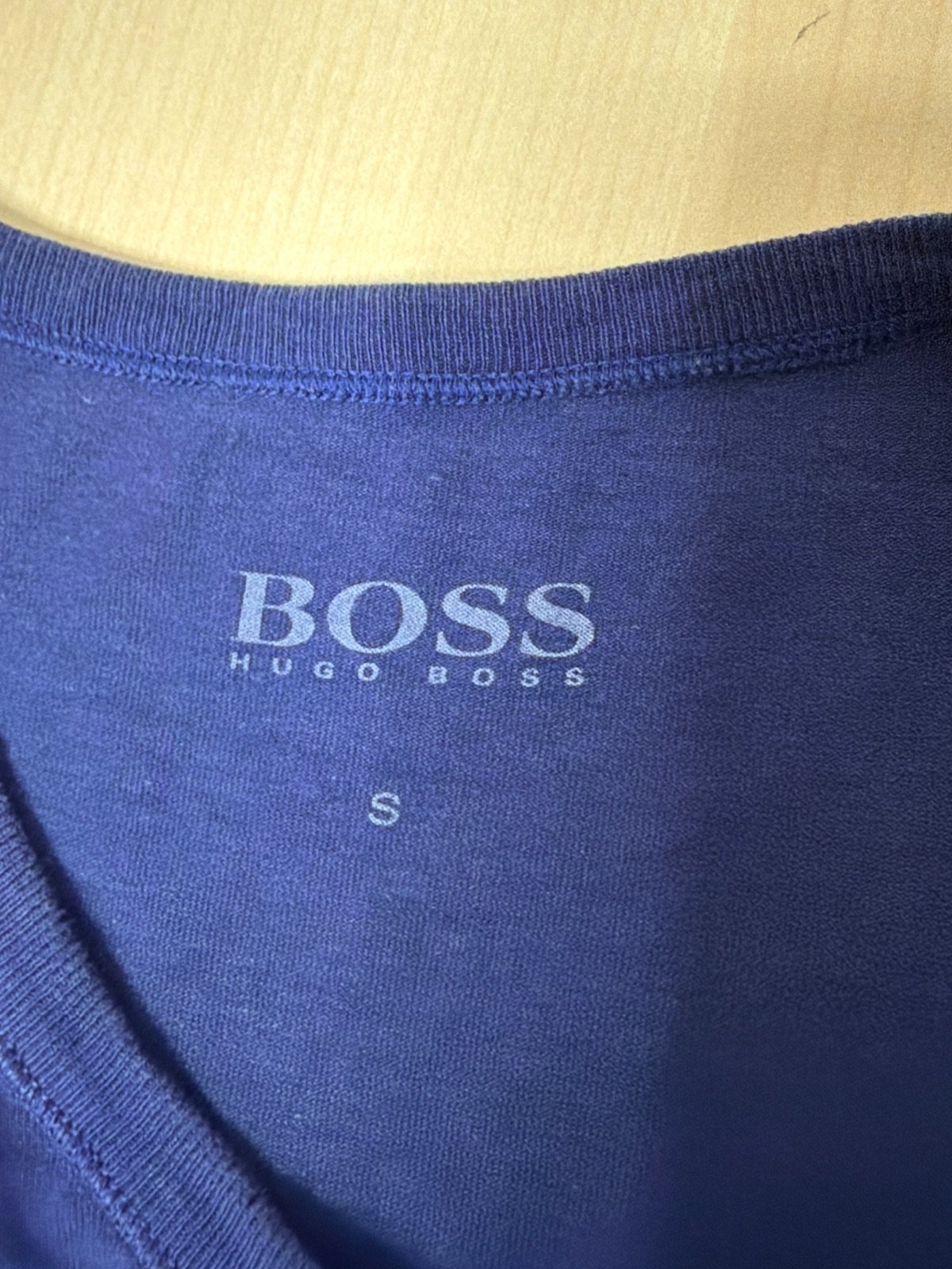 Hugo Boss Men's T-shirt Navy Blue Essential Embroidered Logo Tee Size S Authentic — foto 4