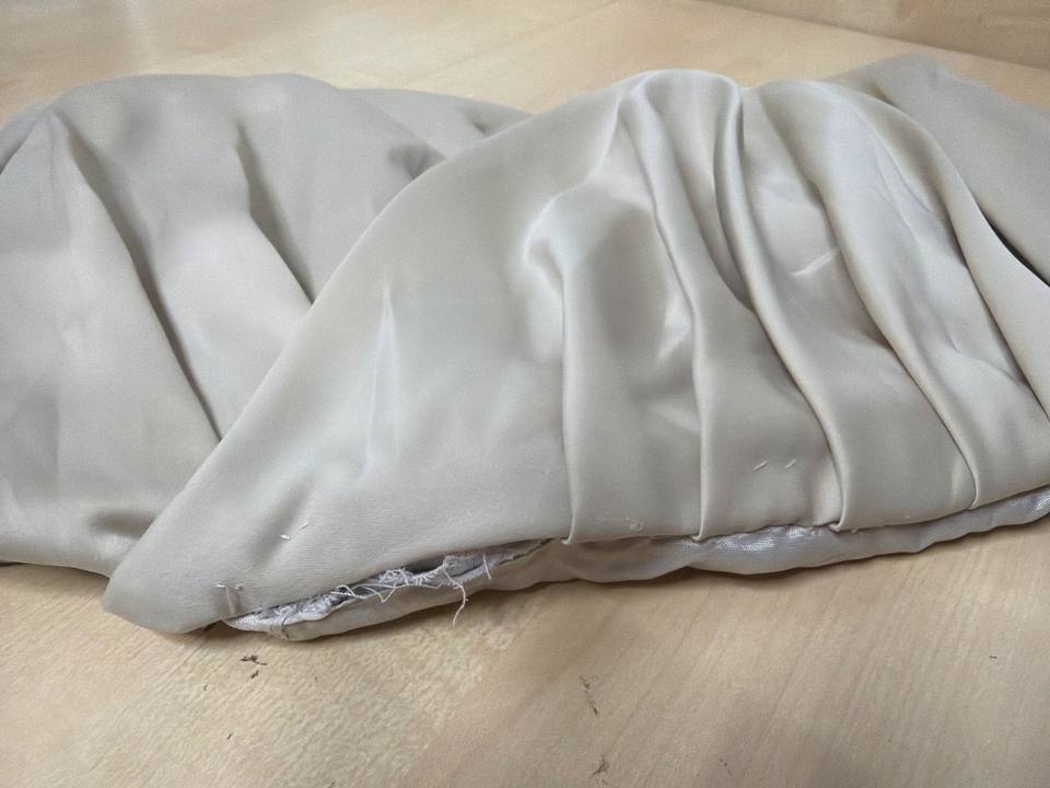 Corsé vintage Maison Clery raso gris satinado retro — foto 2