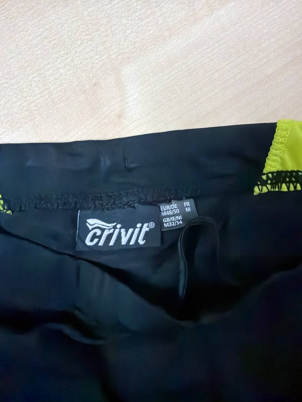 Crivit culotte ciclismo M negro amarillo flúor badana, negro y amarillo flúor — foto 2