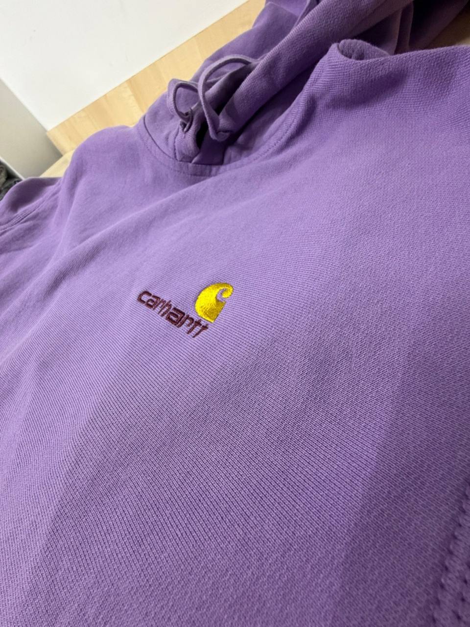 Sudadera Carhartt WIP capucha lila oversize streetwear — foto 6