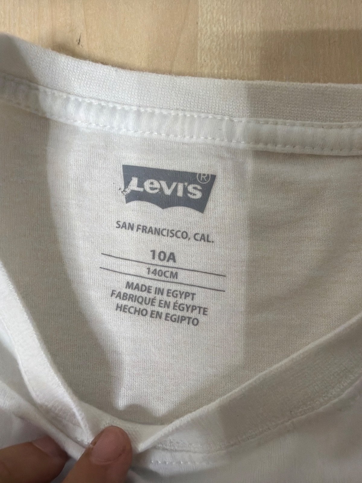 Levi's camiseta niño logo tricolor blanca manga corta vintage — foto 4