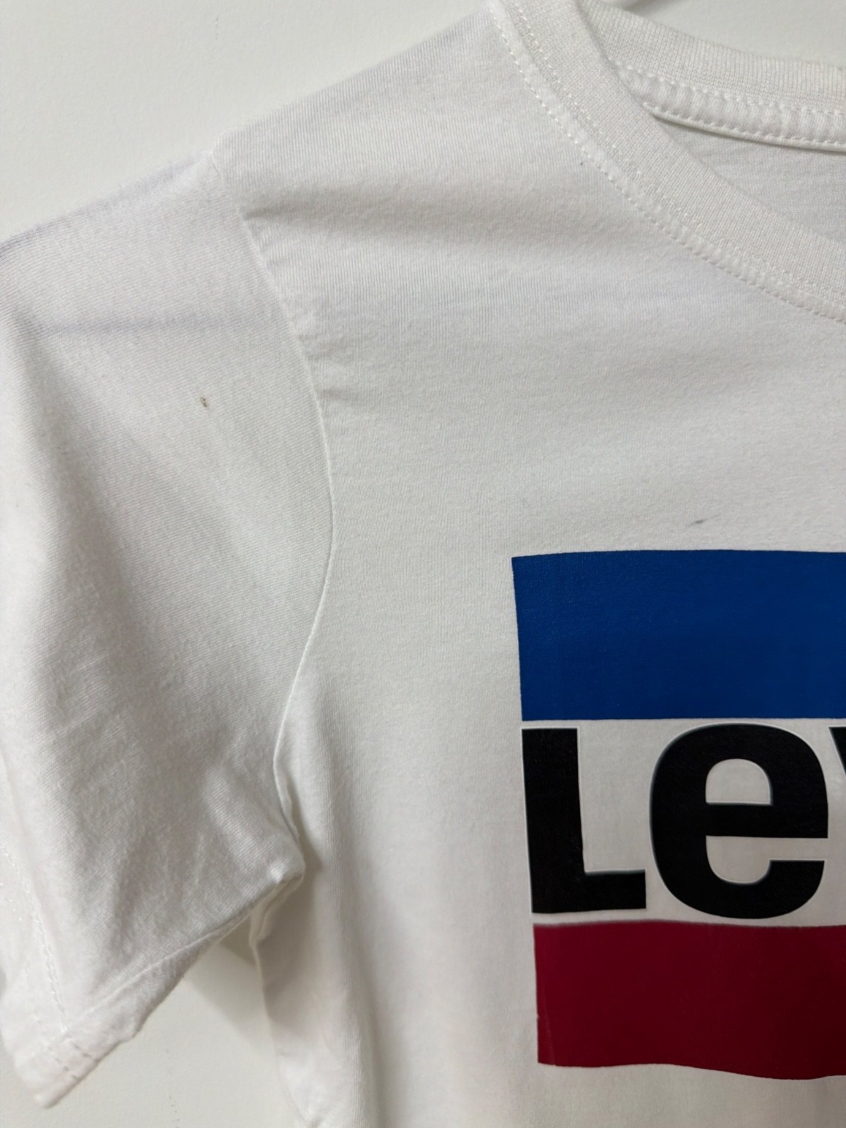 Levi's camiseta niño logo tricolor blanca manga corta vintage — foto 2