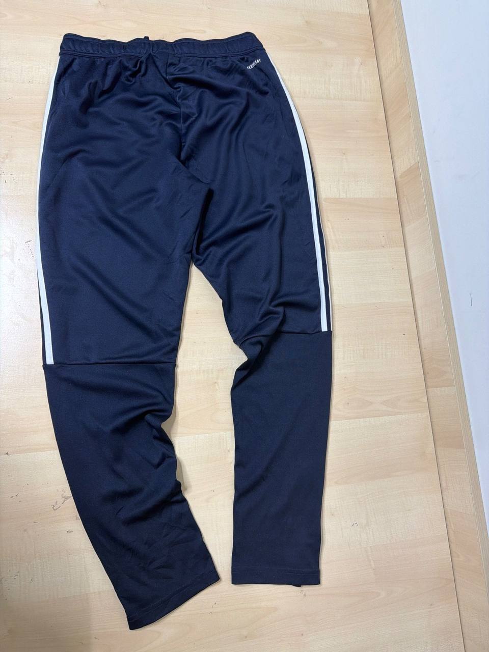 ADIDAS Track Pants Navy Blue Tiro 21 Aeroready Sportswear Size M, azul marino — foto 3