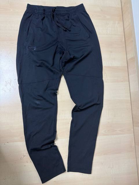 Under Armour pantalón chándal negro Trackpants Streetwear Deporte